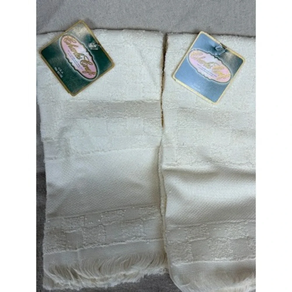 Charles Craft Luxury Hand Towels‎ Pair New with Tags Textured Soft Decorative